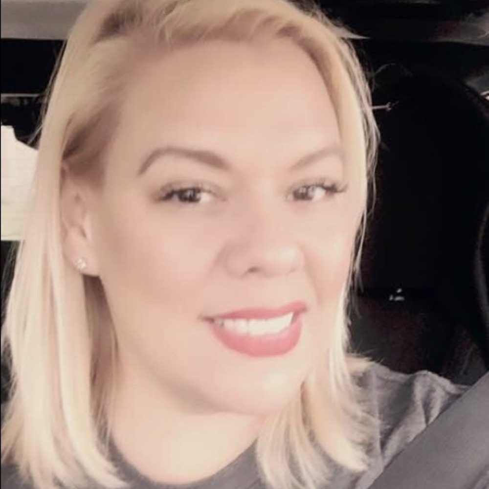 Meet your Posher, Laila